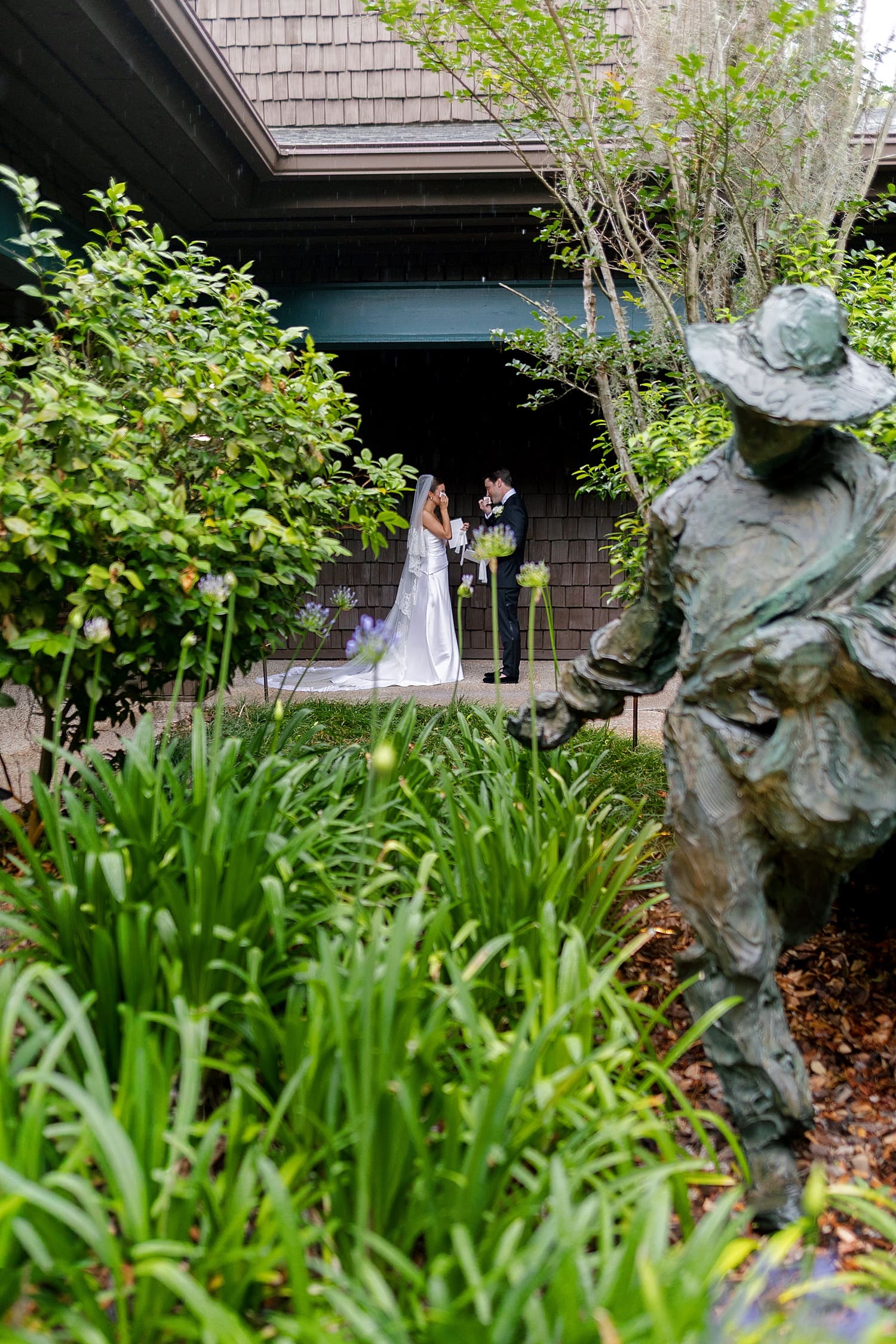 Bride and groom share private vows at Amelia Island Chapel