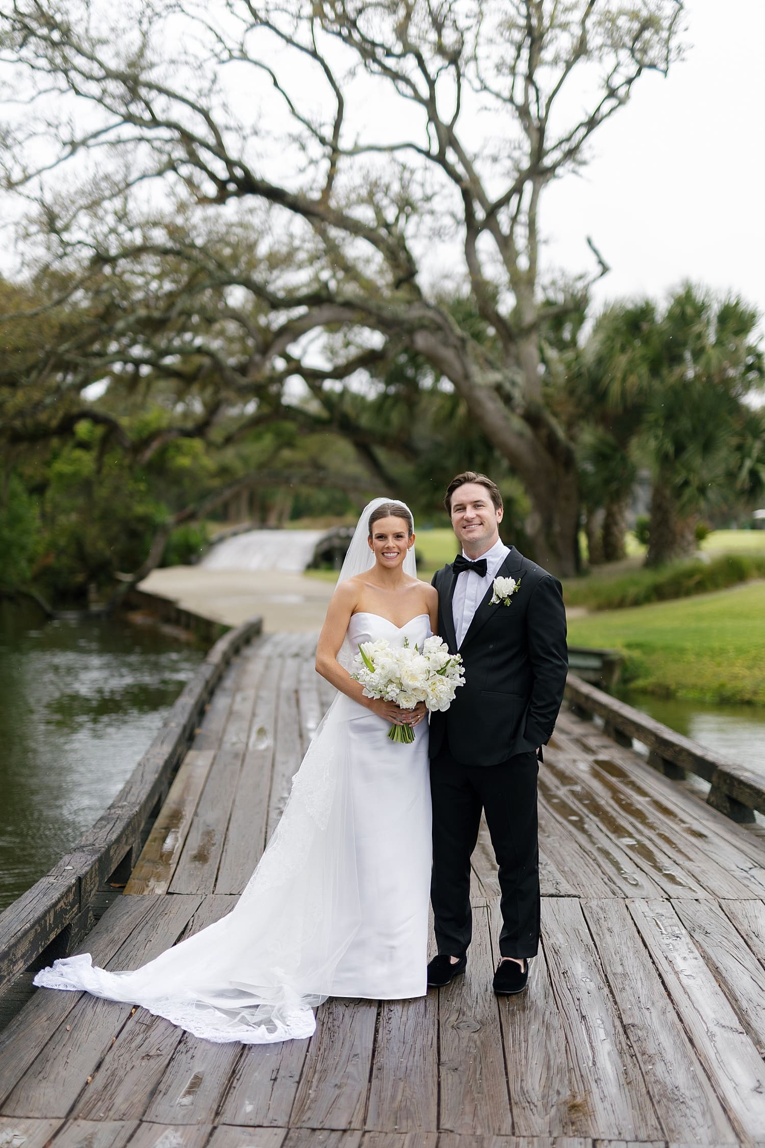 Bride and groom portrait at Omni Resort Amelia Island