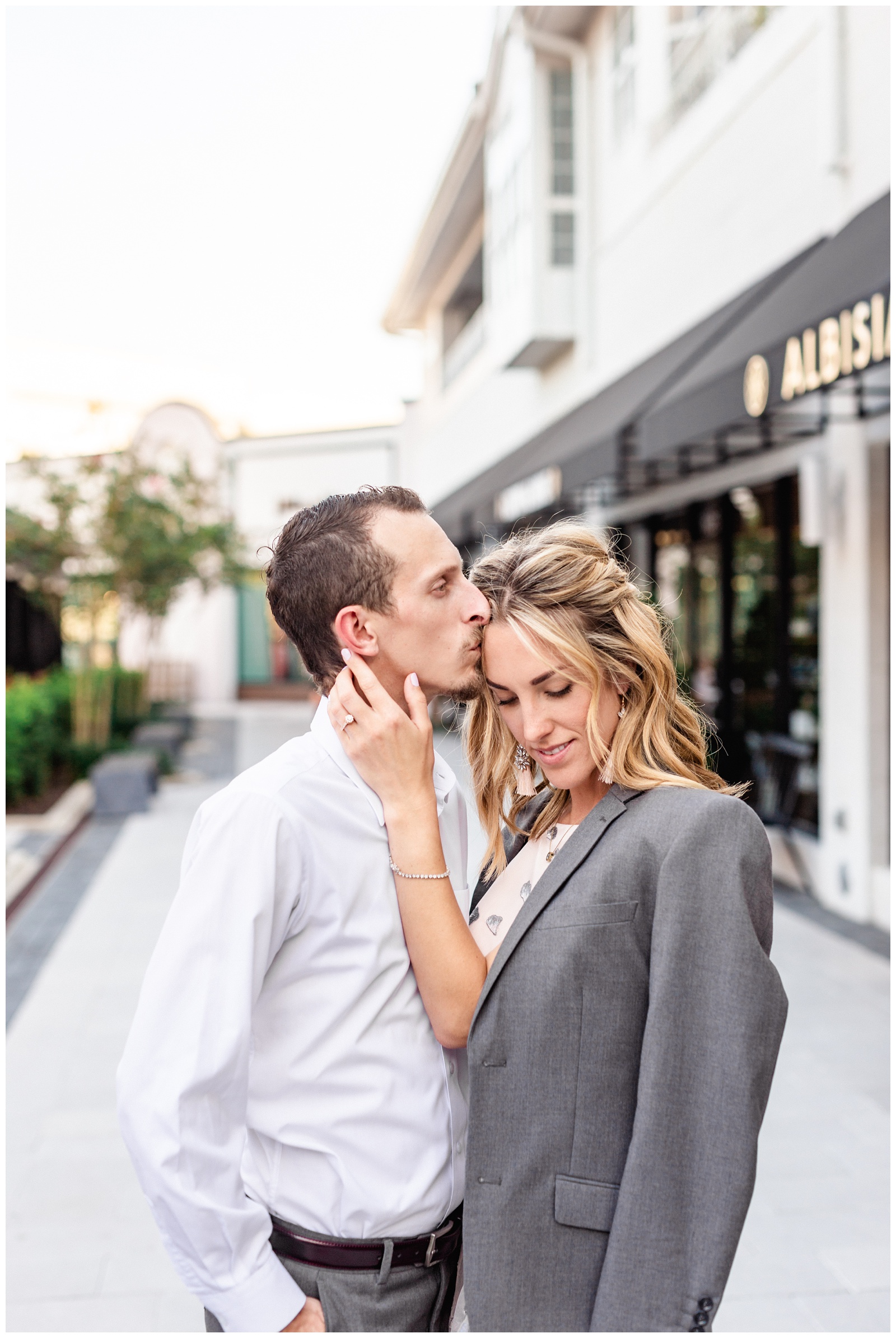 Hyde Park Engagement Session - Matlock and Kelly Photography