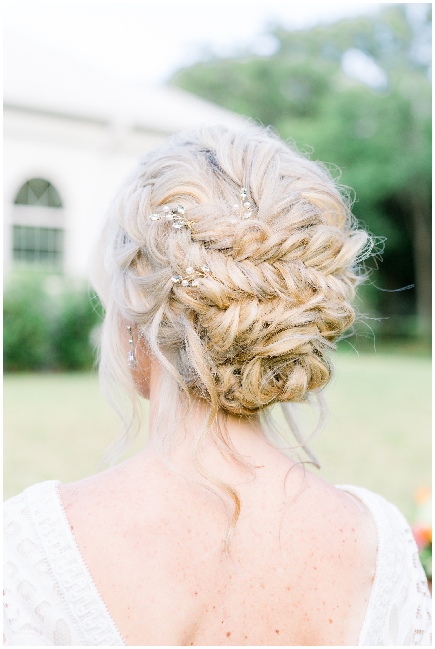 4 Pro Tips for Flawless Wedding Hair and Makeup