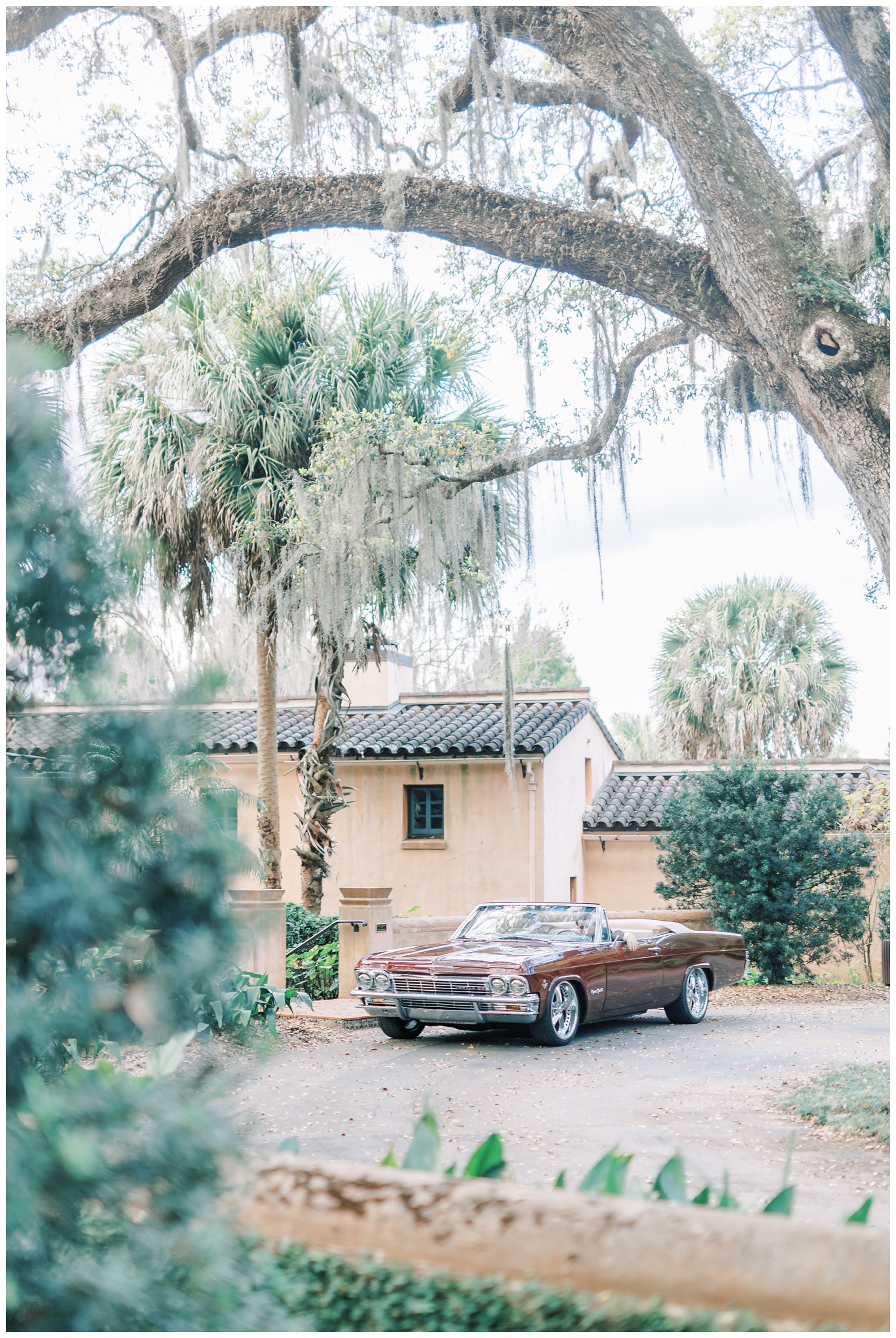 Bok tower gardens with classic car